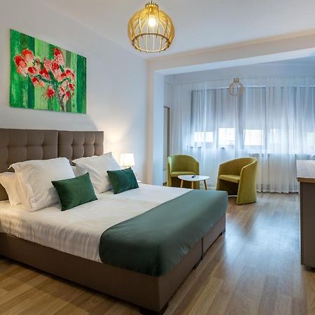 Lagom Hotel Bucarest Extérieur photo