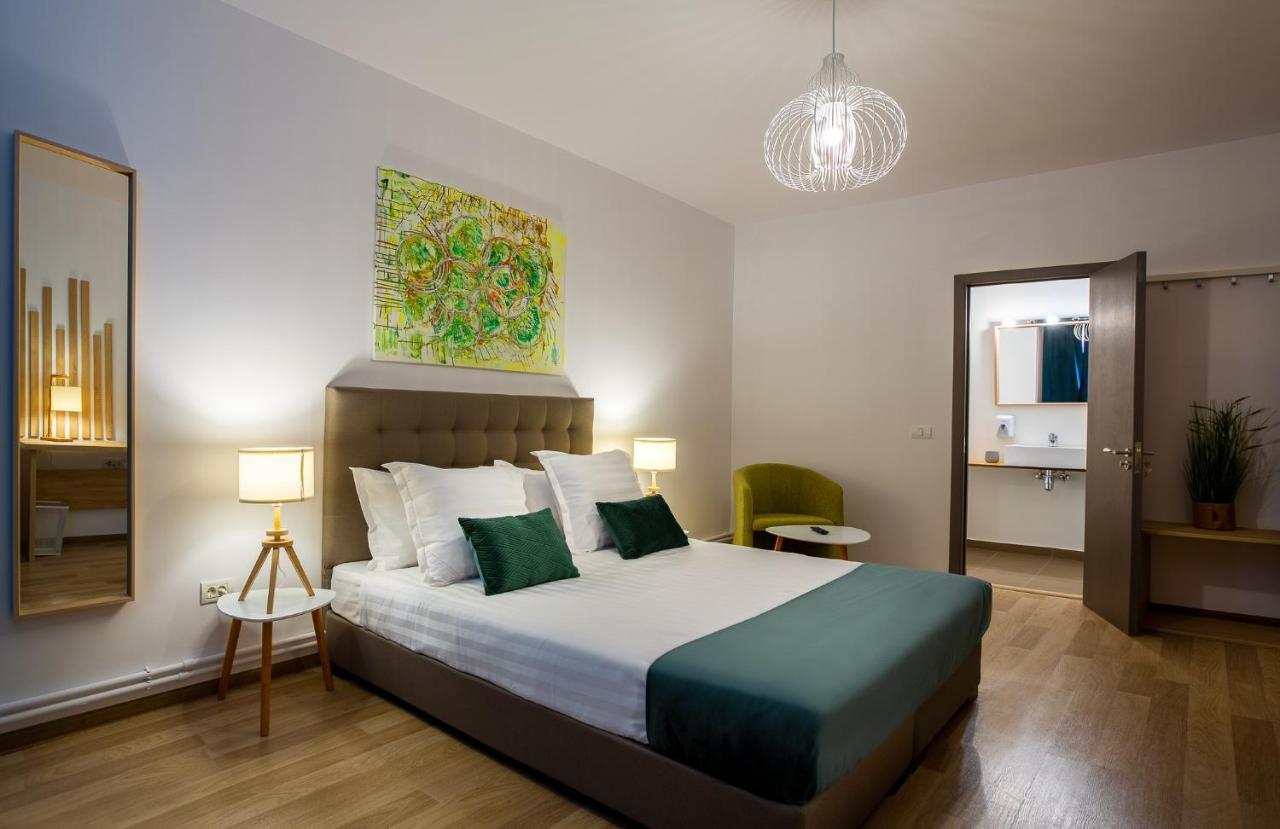 Lagom Hotel Bucarest Extérieur photo