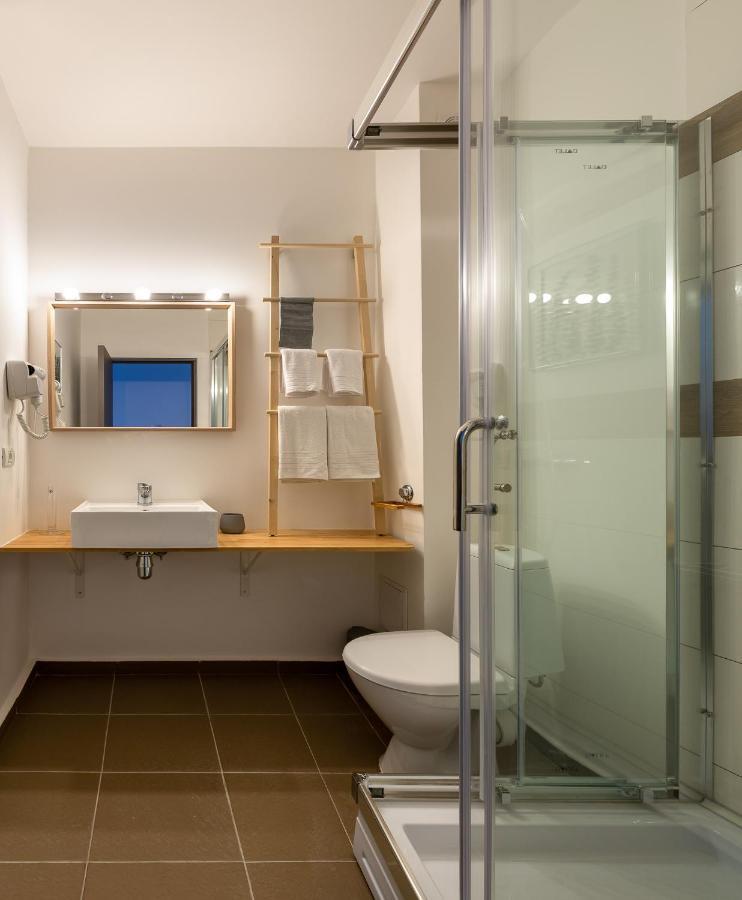 Lagom Hotel Bucarest Extérieur photo