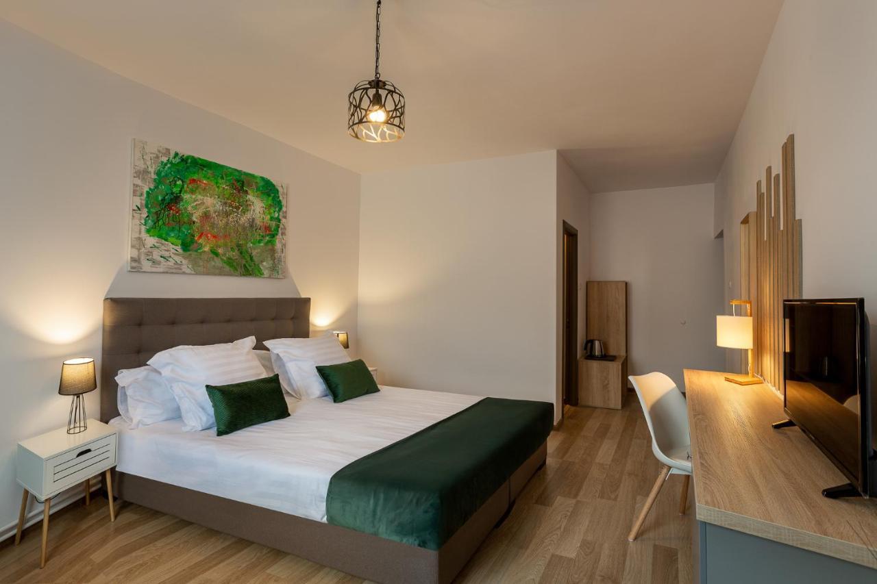 Lagom Hotel Bucarest Extérieur photo