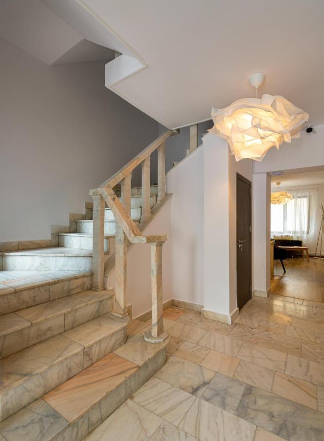 Lagom Hotel Bucarest Extérieur photo