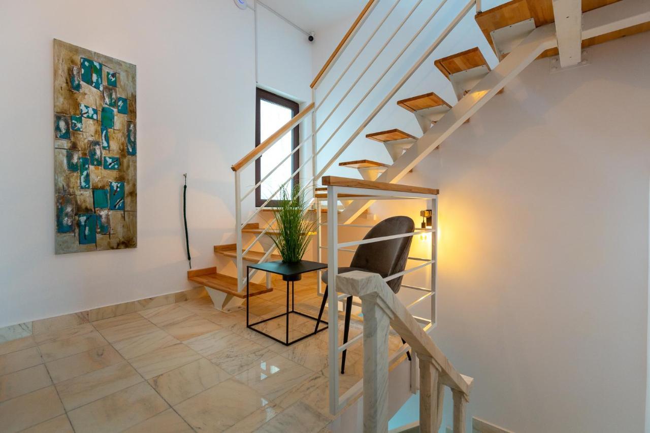 Lagom Hotel Bucarest Extérieur photo